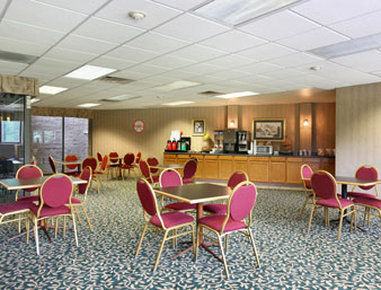 6 Springfield, Il - Airport 2* Springfield